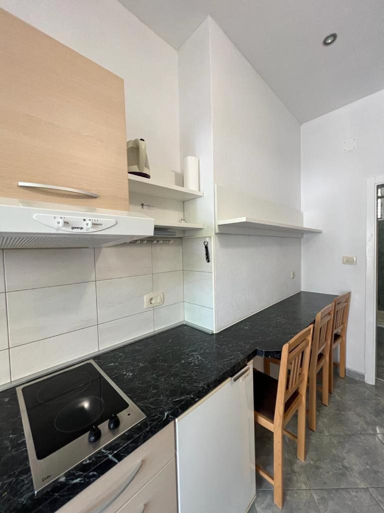 Story Apartment Baska Voda Exterior photo