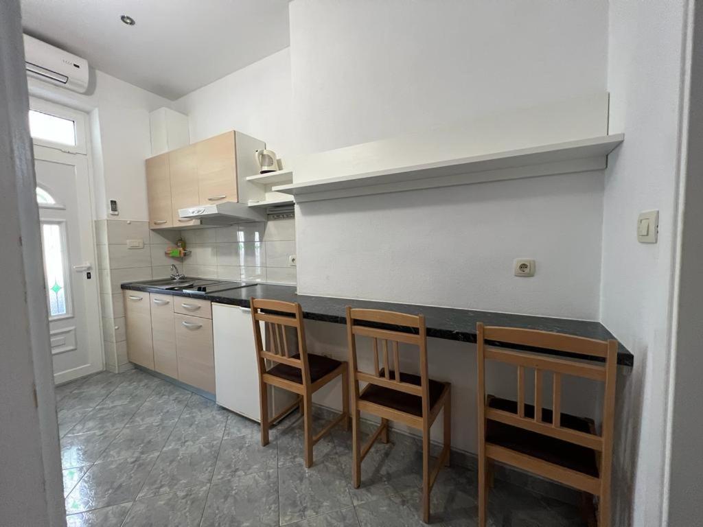 Story Apartment Baska Voda Exterior photo